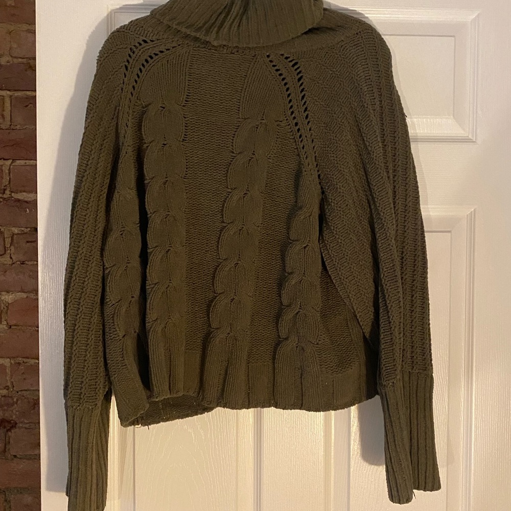 Sweater - Picture 2 of 3